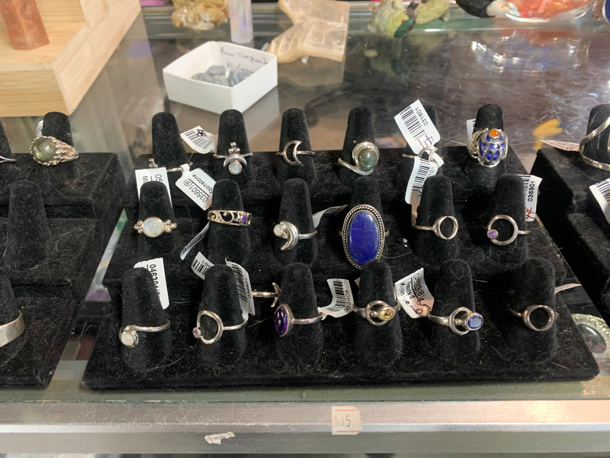 Jewelry & Gifts