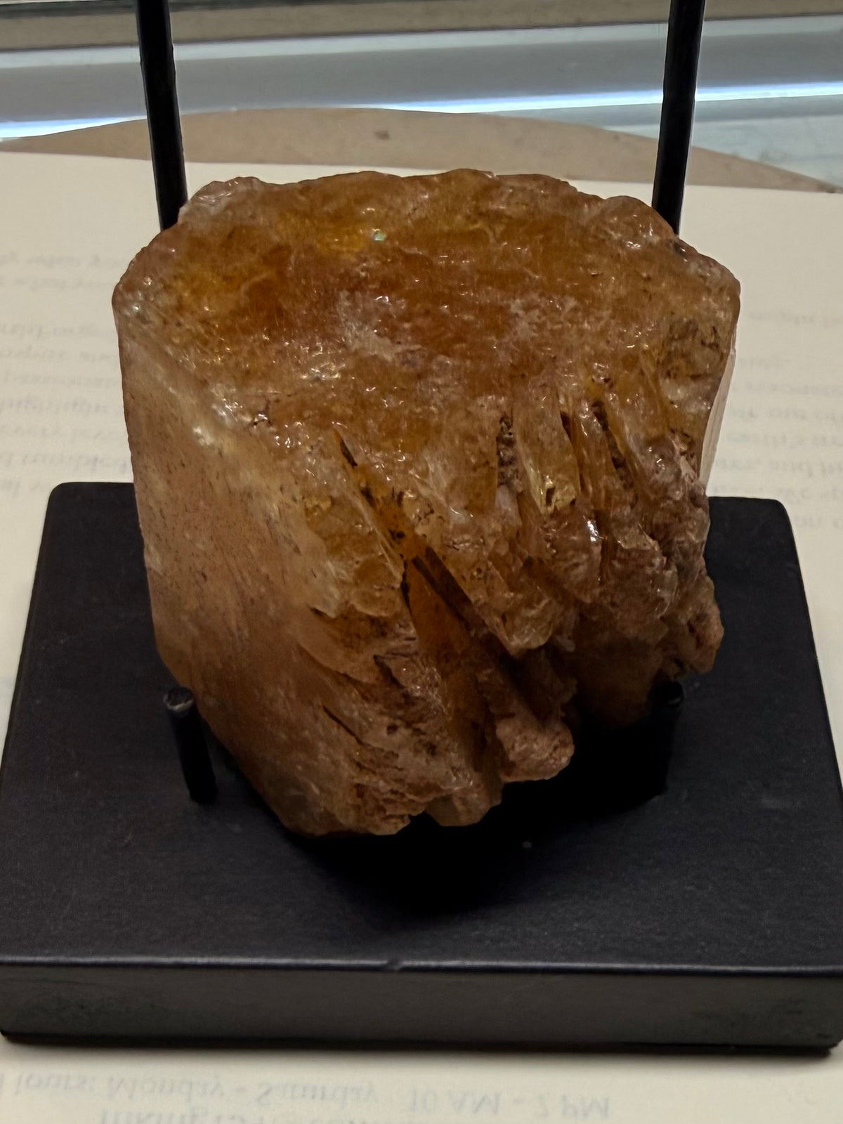 Golden Heliodor Beryl Collector Specimen – 368 g
