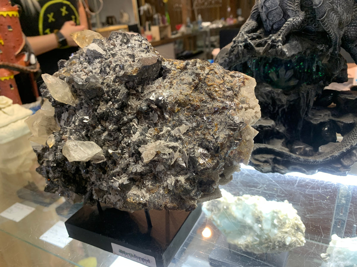 Elmwood Mine Sphalerite with Stellar Beam Calcite – 3,984 g