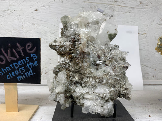 Brookite with quartz and chlorite mineral specimen from Pakistan