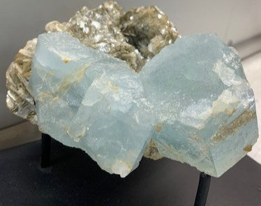 Aquamarine on Muscovite Collector Specimen